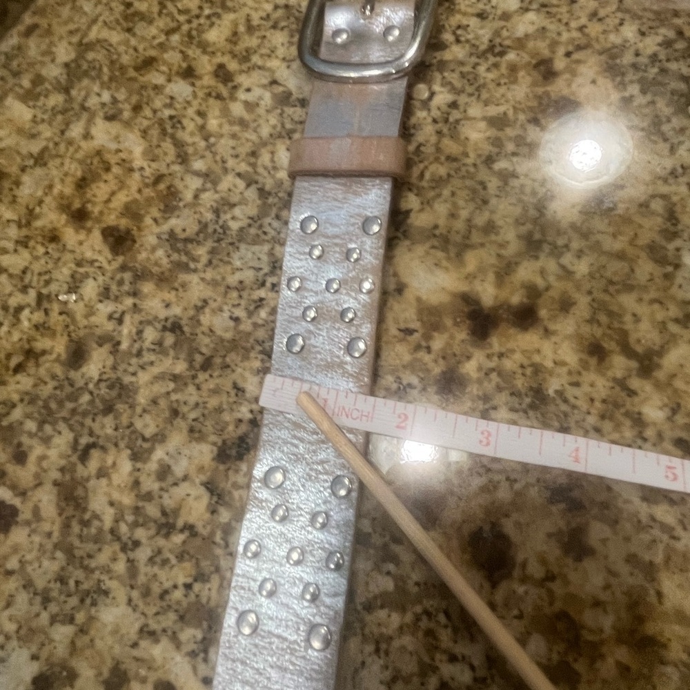 Women’s Wide Belt Washed Silver Leather With Silver Studs Size S - Picture 9 of 9